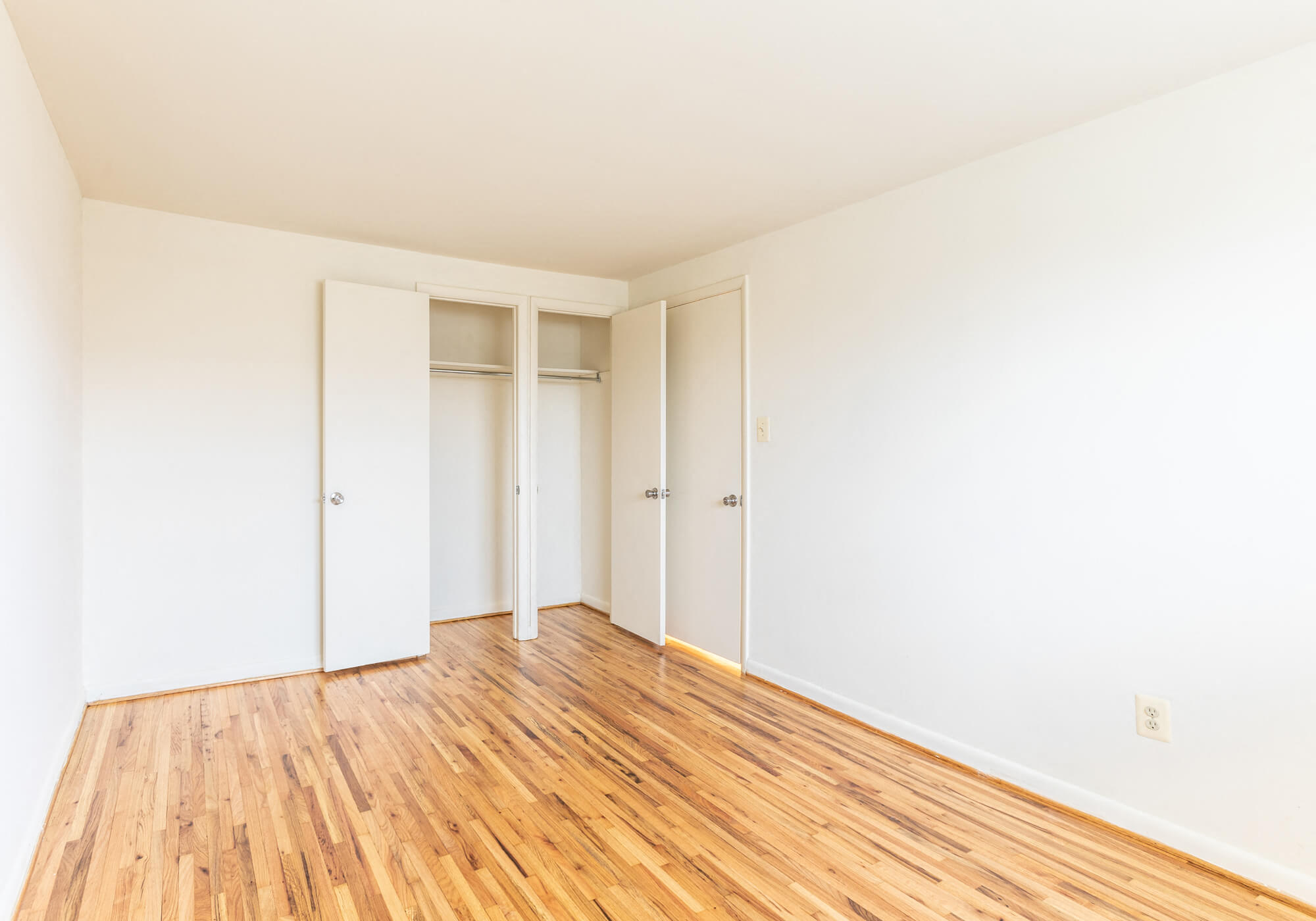 Foxridge Townhomes Image 16